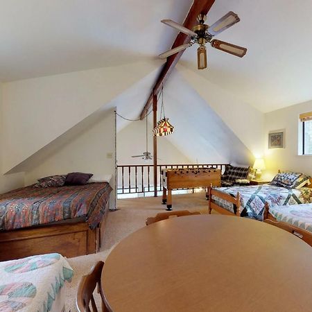 Cozy Chalet 格罗夫兰 外观 照片
